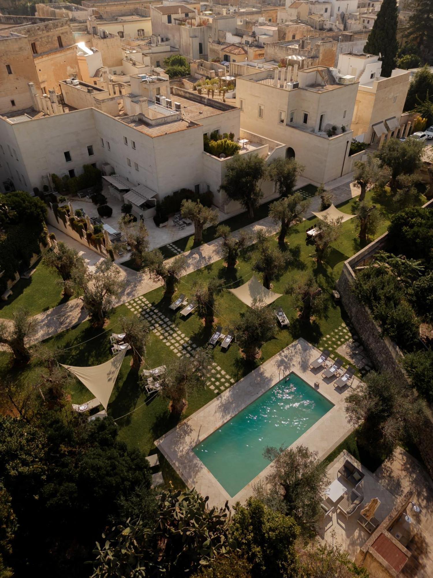 La Fiermontina Luxury Home Hotel Lecce Bagian luar foto