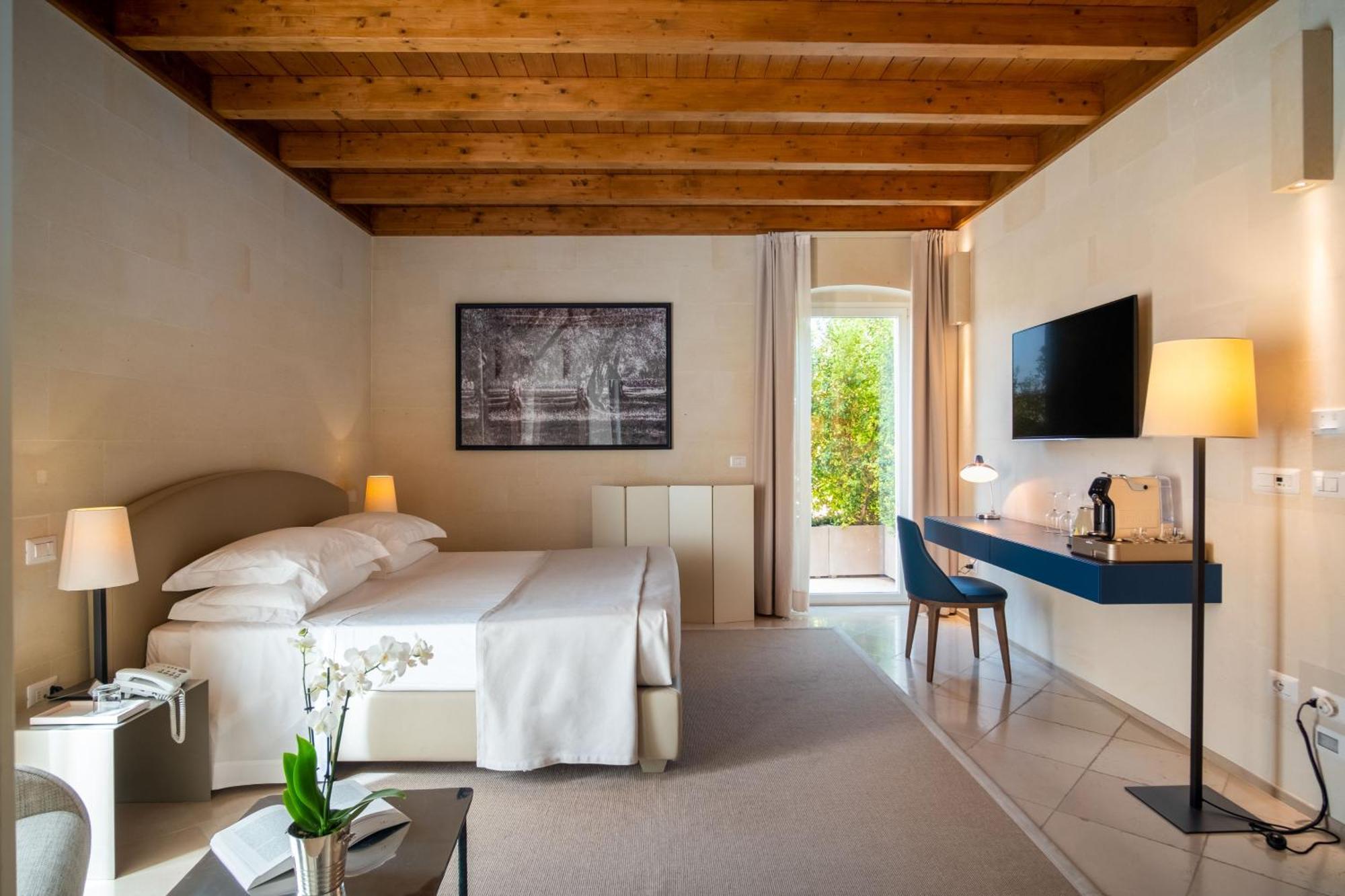 La Fiermontina Luxury Home Hotel Lecce Bagian luar foto