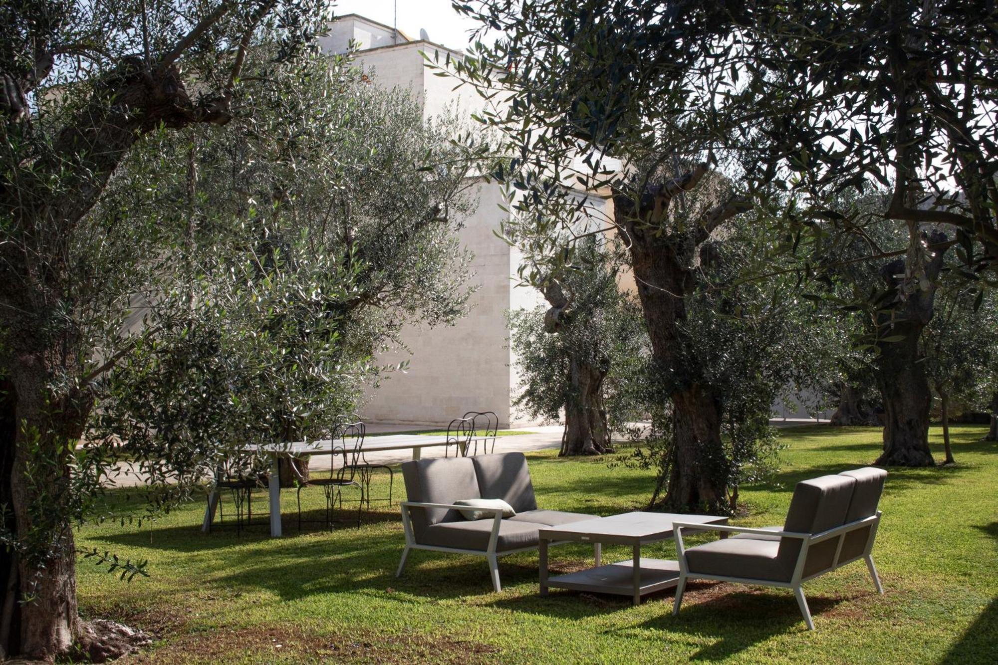 La Fiermontina Luxury Home Hotel Lecce Bagian luar foto