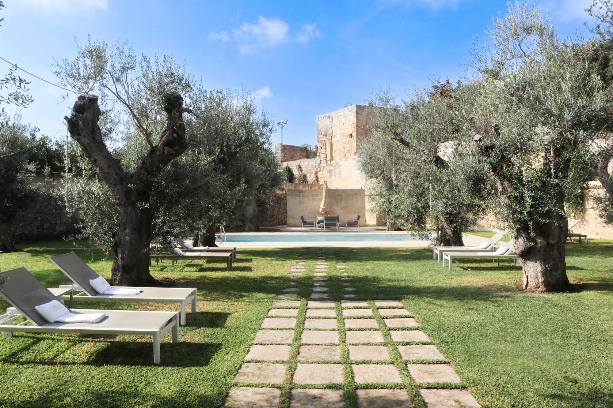 La Fiermontina Luxury Home Hotel Lecce Bagian luar foto